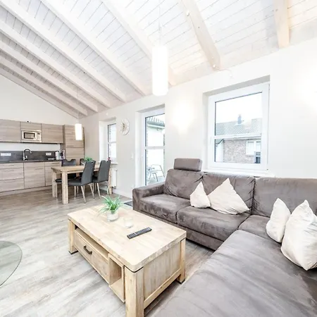 Moderne Doppelhaushaelfte - Perfekt Zu Zweit Casa vacanze Dagebüll